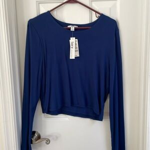 NWT blue crop long sleeve size XL